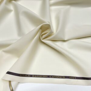 White color wool fresco fabric Gucci Jason D Cimaj Fabrics Milan